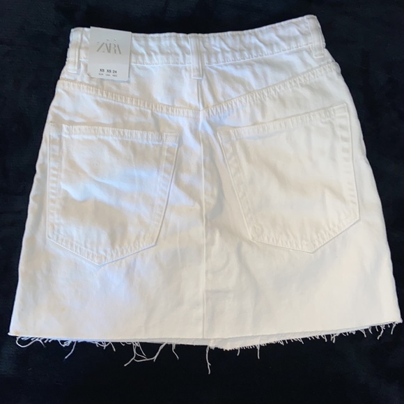 Zara White denim mini skirt, XS - Picture 2 of 5